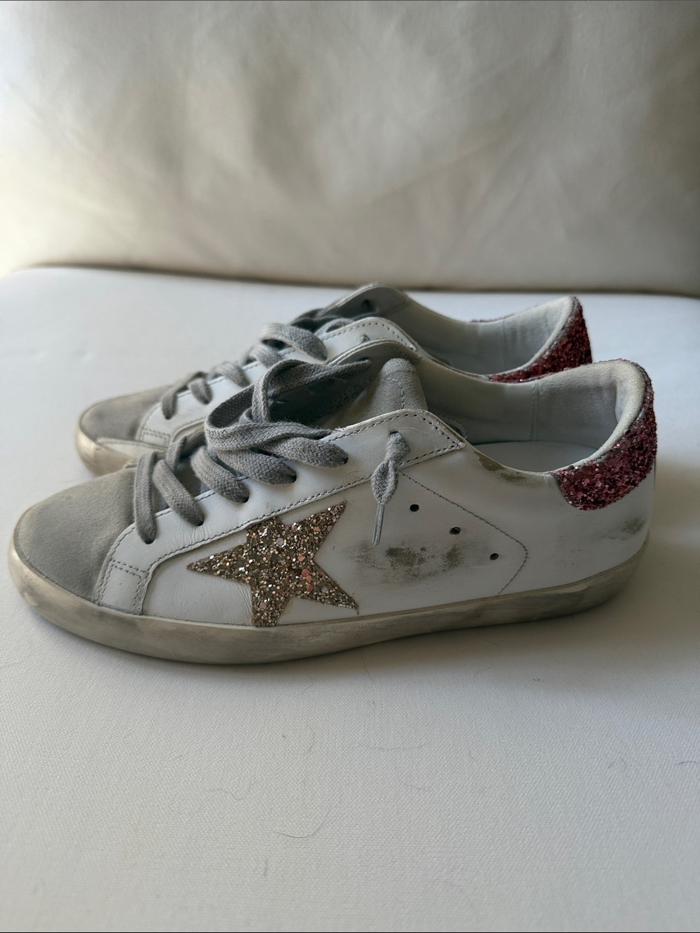 White Glitter Star Sneakers with Pink Heel Accent